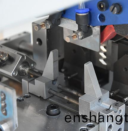 全(quan)自(zi)動(dòng)高速裁線(xiàn)剝皮(pi)機(jī)（編織熱(re)剝(bo)）